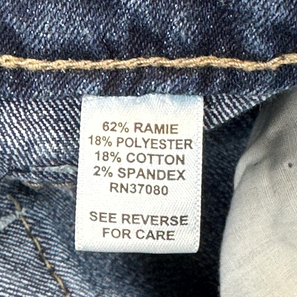 Women's Denim Bermuda Shorts - Blue - Picture 9 of 11